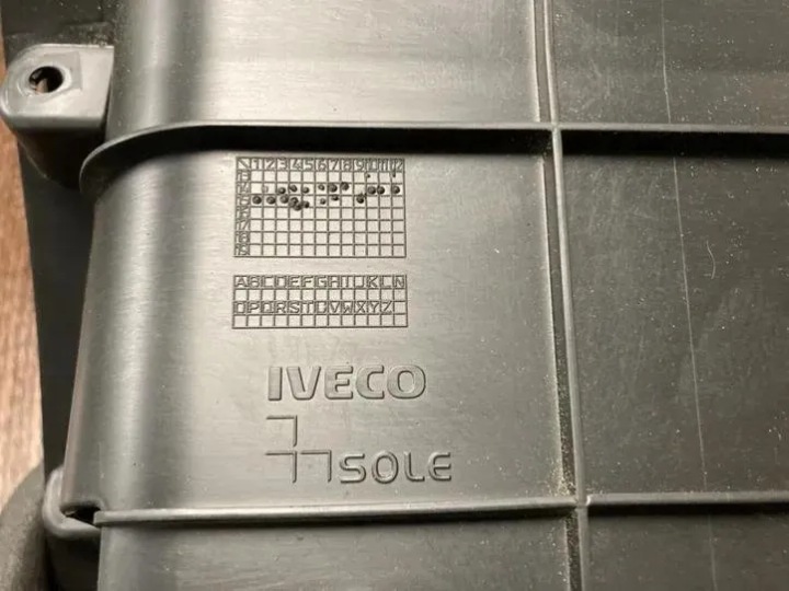 BOÎTE À GANTS IVECO 5801544529 2.29L DIESEL 107KW 2019