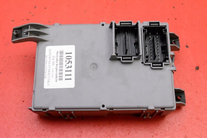 BOÎTE FUSIBLES FUSIBLE 00518279840 FIAT 500 2 II 1.2 8V 69 KM 08-15