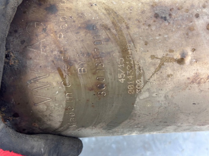 VOLKSWAGEN PASSAT B8 2016 FILTRE PARTICULES DURES CATALYSEUR 3Q0131701F