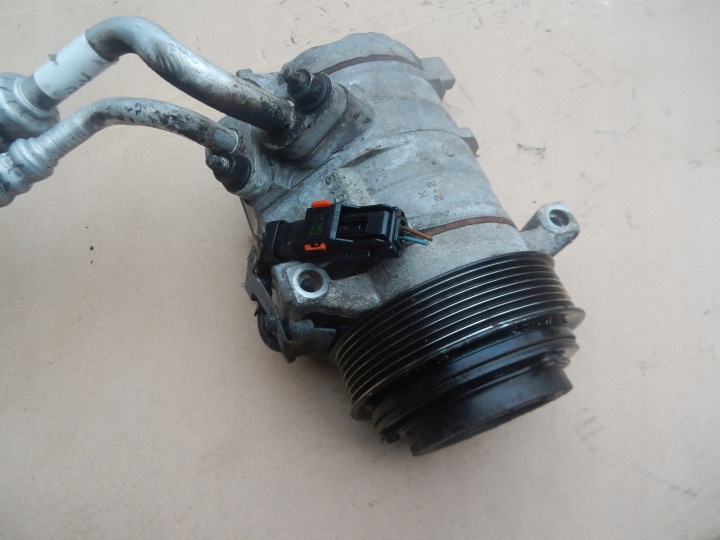 COMPRESSEUR DE CLIMATISATION CHRYSLER 300C 3.0CRD