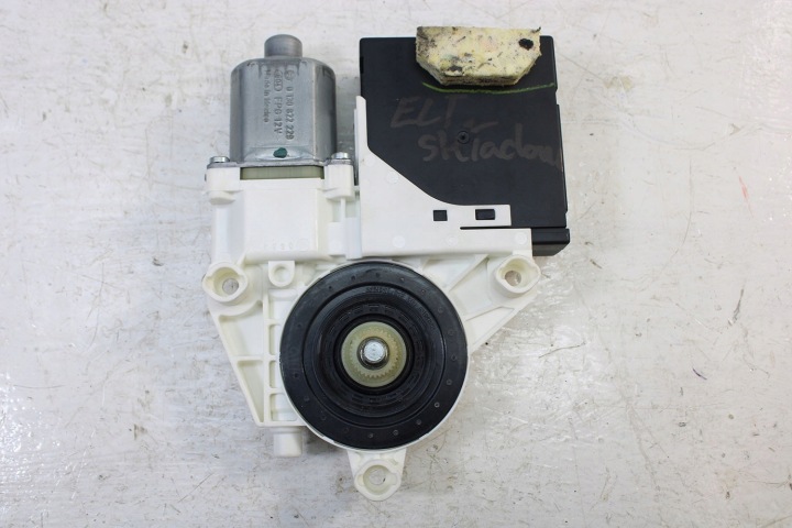 VW JETTA 5C PETIT MOTEUR MODULE PORTES VITRE 561959701C 561959702C 5C6 ARRIÈRE ARRIÈRE