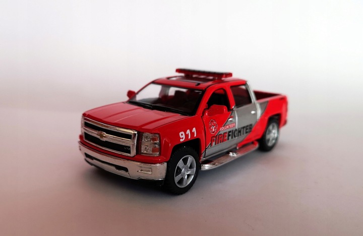 MODELIS METAL KINSMART 1:46 CHEVROLET SILVERADO nuotrauka 2