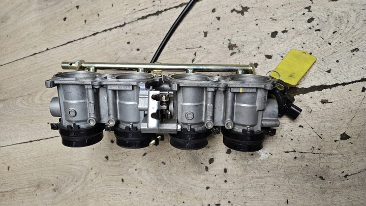 PAPILLON DES GAZ INJECTEUR HONDA CBR 600 RR
