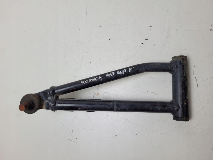 ARCTIC CAT 500 550S BRAS DE SUSPENSION AVANT SUPÉRIEUR DROIT