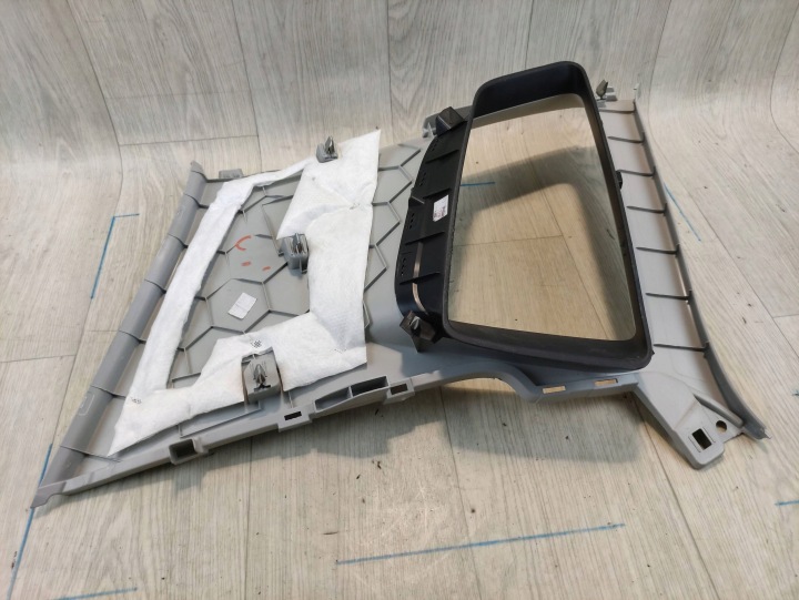 VW SPORTSVAN PROTECTION MONTANTS C DROIT ARRIÈRE 510867288A