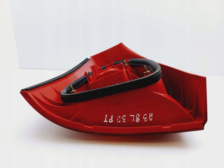 PHARE DROIT ARRIÈRE AUDI A3 8L 3D 8L0945096 NR64