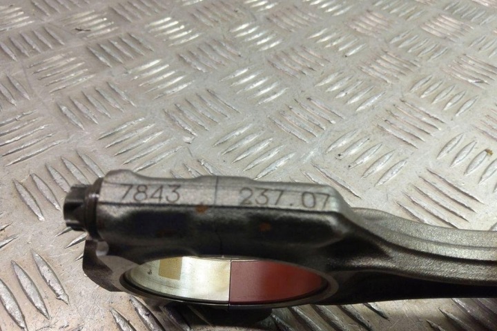 PISTON BMW 7 (F01, F02) 7843237 18239615 4.4L GASOLINE 298KW 2008