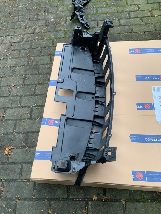 PEUGEOT 3008 II 5008 II RENFORCEMENT PARE-CHOCS AVANT 9810634677 16-2024