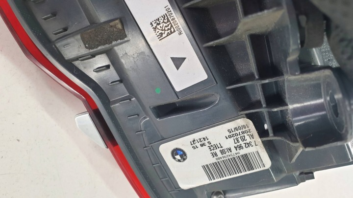 BMW 7 G11 G12 750I 16R PHARE DROIT ARRIÈRE DANS AILE EUROPE 7342964