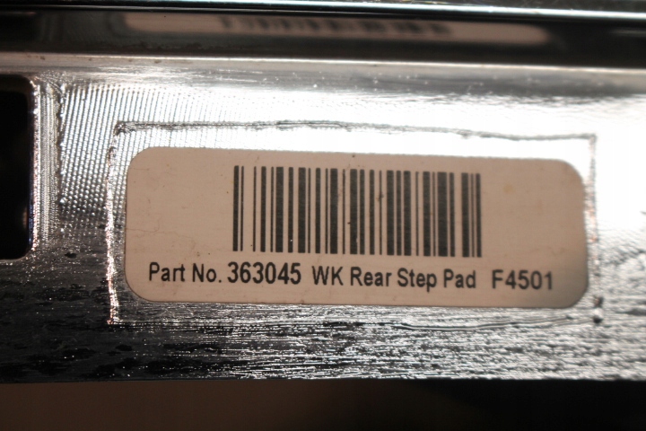 JEEP GRAND CHEROKEE WK2 MOULURE CHROME PARE-CHOCS ARRIÈRE