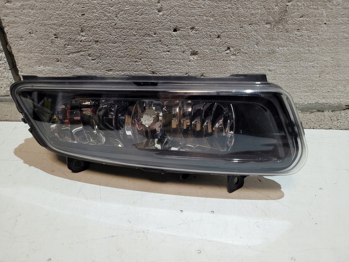 RIGHT HALOGEN LAMP VW POLO V 6R0 JETTA ORIGINAL EUROPE 09+ photo 1 - milautoparts-fr.ukrlive.com