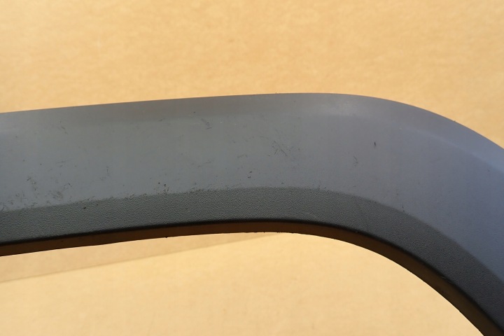 JEEP RENEGADE 14- MOULURE GARDE-BOUE DROITE AVANT AVANT 735682596 RH OE