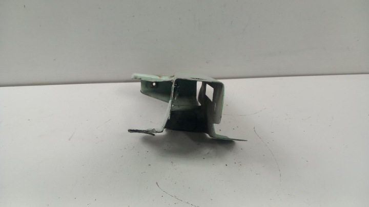 OPEL VIVARO A TRAFIC II LIFT FIXATION SUPPORT GARDE-BOUE DROIT