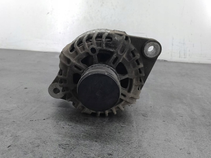 ALTERNATEUR OPEL ASTRA J RESTYLAGE 13588305 TG12C172 2.0 CDTI