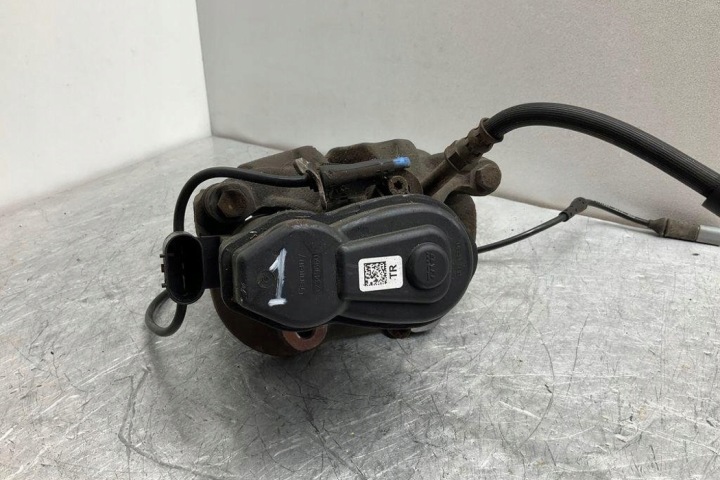 ÉTRIER DE FREIN DE FREIN ARRIÈRE DROIT BMW 5 (F10) 32349660 4.4L GASOLINE 2013
