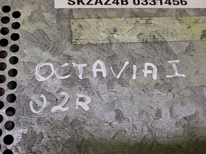 SKODA OCTAVIA I RADIO 1U0035156C