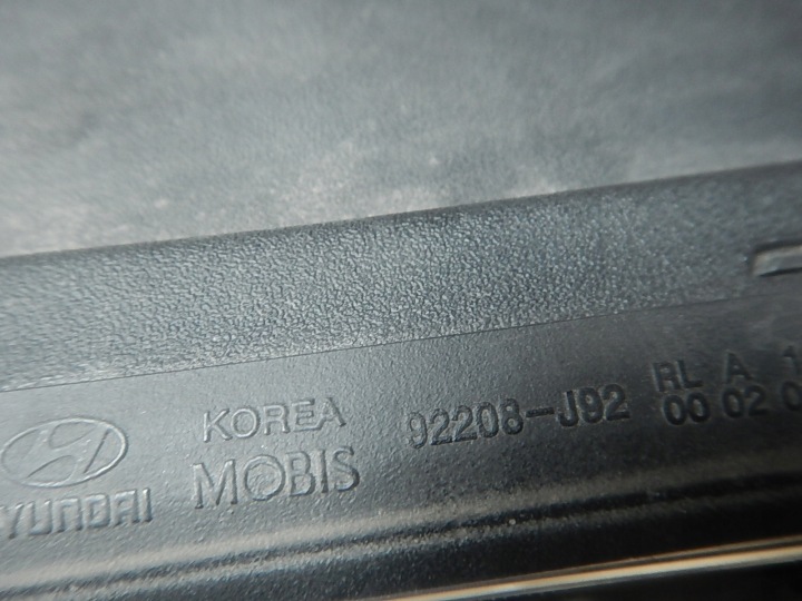 PHARE AVANT DROITE FJD HYUNDAI KONA 92208-J92