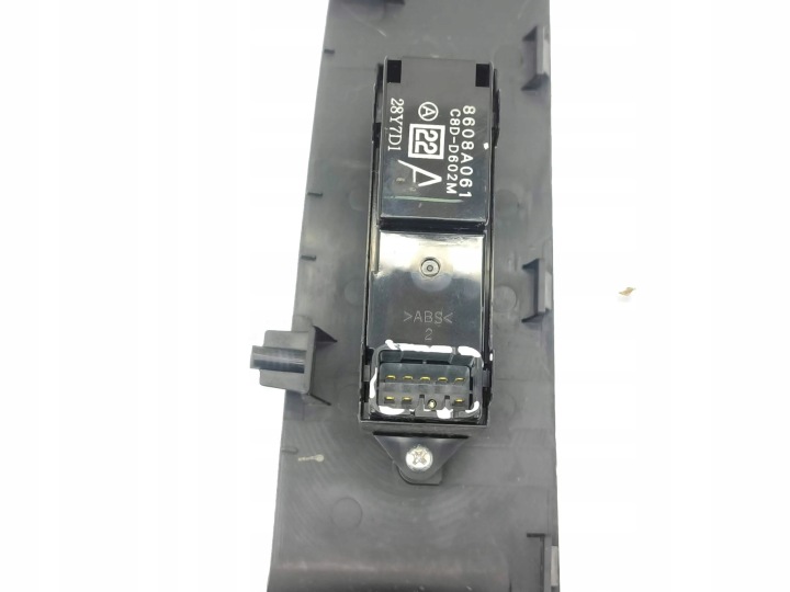 MITSUBISHI OUTLANDER 2008 ENSEMBLE BOUTONS VITRE