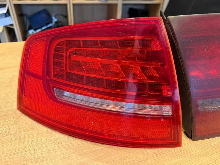 PHARES ARRIÈRE ARRIÈRE LIFT AUDI A8 D3 ENSEMBLE