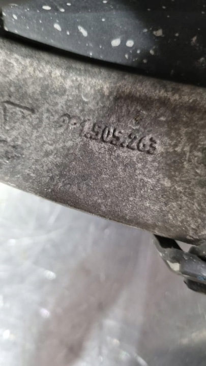 ARRIÈRE BRAS DE SUSPENSION LONGITUDINAL ARRIÈRE PORSCHE 911 2018 GAUCHE CÔTÉ 9P1505263