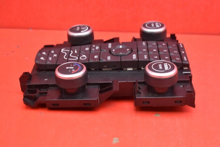 PANNEAU COMMANDE RADIO CONDUIT D'AIR CLIMATISATION 30782535 VOLVO V50 1 I 03-11