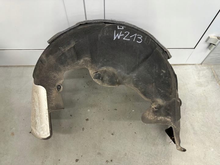 PASSAGE DE ROUE GAUCHE DROIT ARRIÈRE W213 LIFT UNIVERSEL ORIGINAL