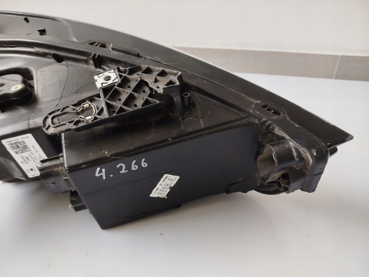 SEAT CUPRA FORMENTOR GAUCHE PHARE COMPLET LED EUROPE