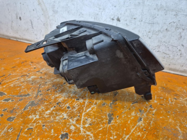 JEEP GRAND CHEROKEE IV 13-17 LIFT PHARE GAUCHE PROJECTEUR GAUCHE 68144709AD