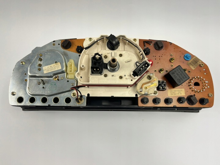 COMPTEUR PREDKOSCIOMIER MERCEDES W124 124 300E-24V 300CE-24V 300TE-24V M104