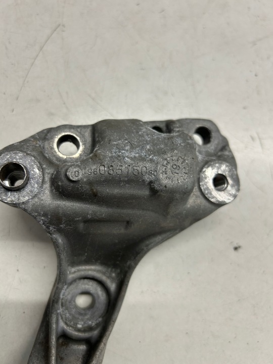 POIGNÉE FIXATION COMPRESSEUR PEUGEOT CITROEN 9808515080