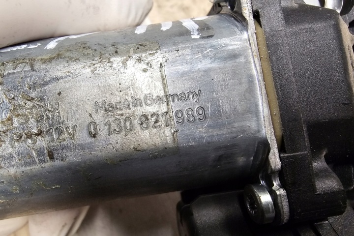 ÉLÉVATEUR VITRES DROITS AVANT PORTES OPEL ASTRA H (L48) 994887100 1.7L