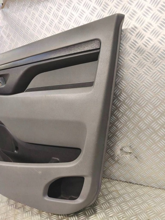 COLLECTEUR GARNITURE PORTES DROIT OPEL VIVARO C TOYOTA PROACE II 98082243ZM