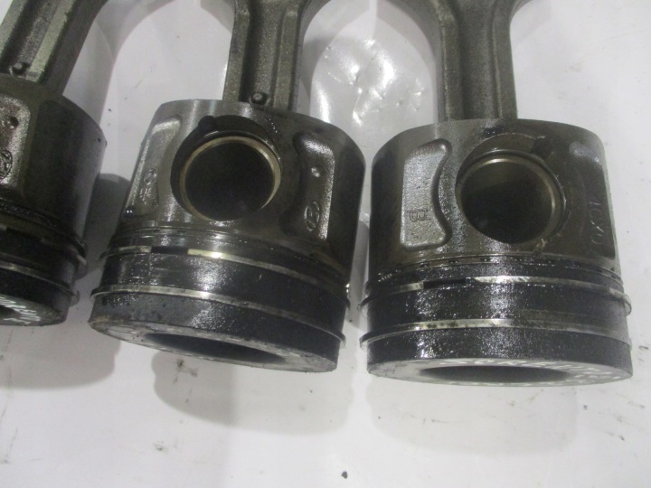 PISTON BIELLE 4CX0 D4HB KIA SORENTO II 2.2 CRDI