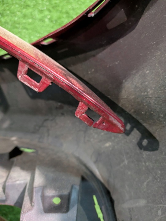 PARE-CHOCS AVANT AVANT FIAT TIPO II HAYON UNIVERSEL NR.7948