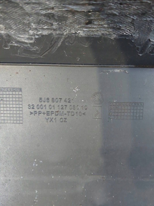 PARE-CHOCS ARRIÈRE ARRIÈRE SKODA FABIA II 2 5J6807421