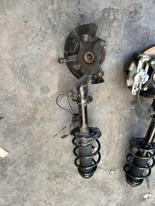 ROTULE DE DIRECTION GAUCHE DROITE AVANT AVANT MCPHERSON RENAULT ARKANA 1.6 E-TECH