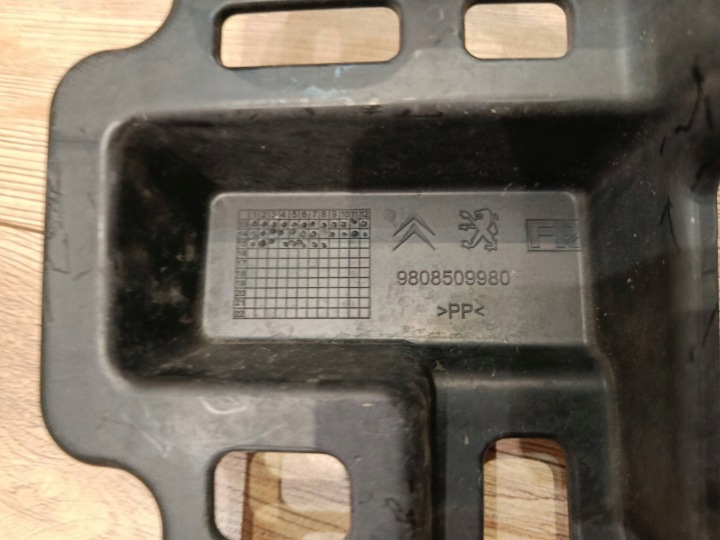 GLISSIÈRE FIXATION PARE-CHOCS DROIT ARRIÈRE ARRIÈRE CITROEN C4 II GRAND PICASSO
