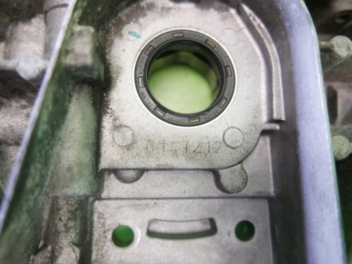 POMPE HUILES HUILEUX OPEL ASTRA H III 1.6 16V Z16XEP