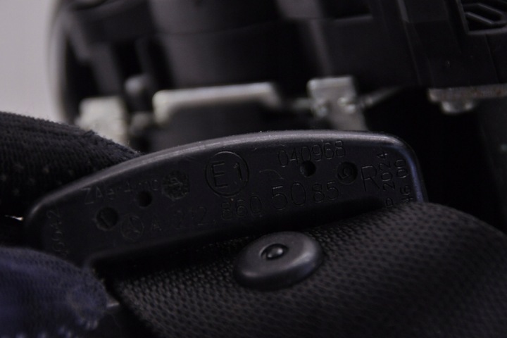CEINTURE DE SÉCURITÉ AVANT DROIT MERCEDES-BENZ E (W212) A2128605085 2.1L