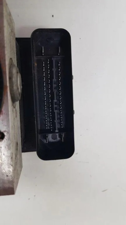 PEUGEOT 4007 2.2 HDI POMPE ABS 4670A235