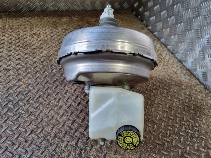 2019 VOLVO XC60 SERVO FREIN P32130201