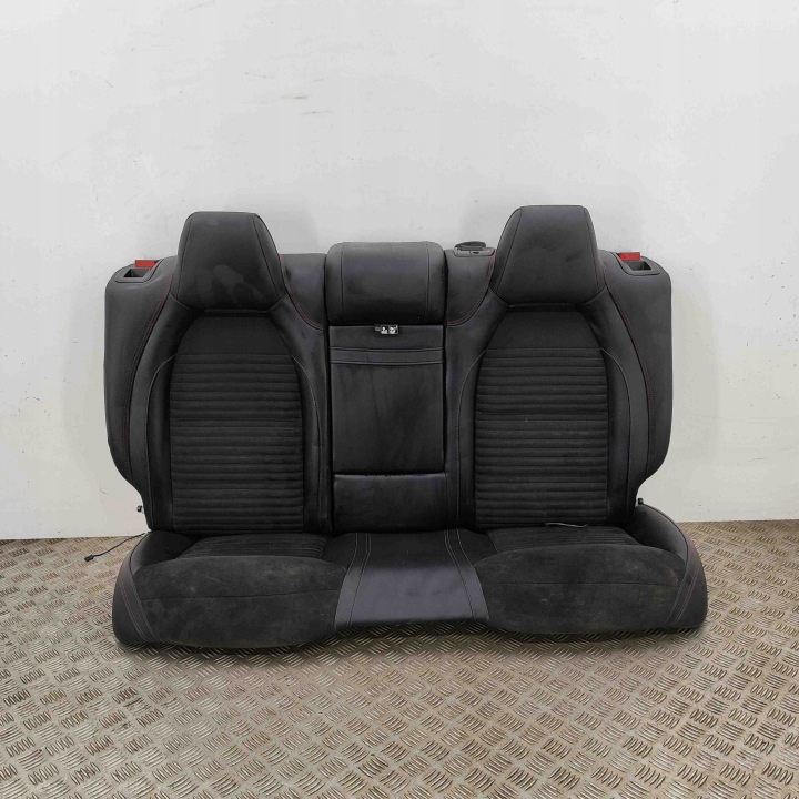 ENSEMBLE SIÈGES MERCEDES-BENZ CLA COUPÉ (C117) A1177209200 25572069 2.1L
