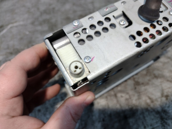 RADIO CD SCANIA AUS 211 1776820 7499