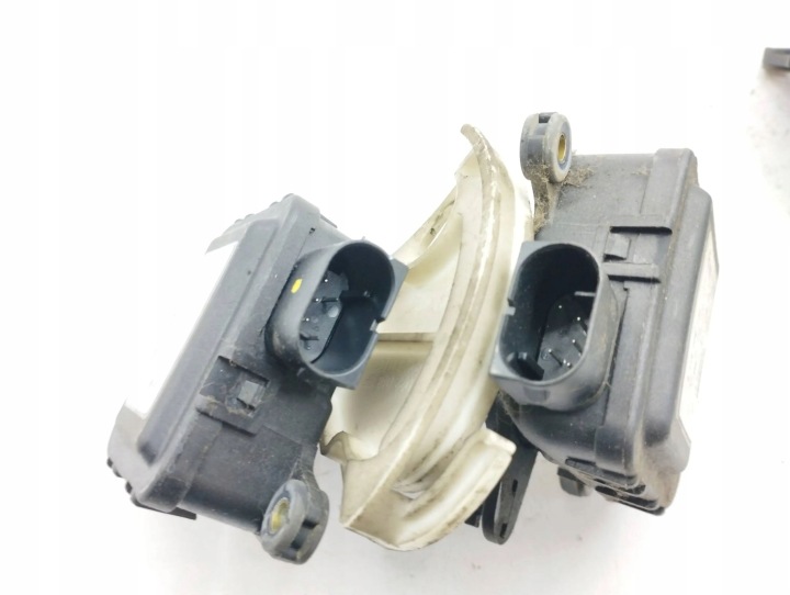 VOLKSWAGEN PASSAT B5 1997 ENSEMBLE MOTEURS CONDUIT D'AIR