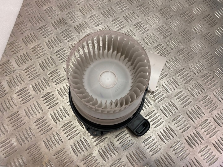 LEXUS RX 450H 2021 VENTILATEUR CONDUIT D'AIR 5274
