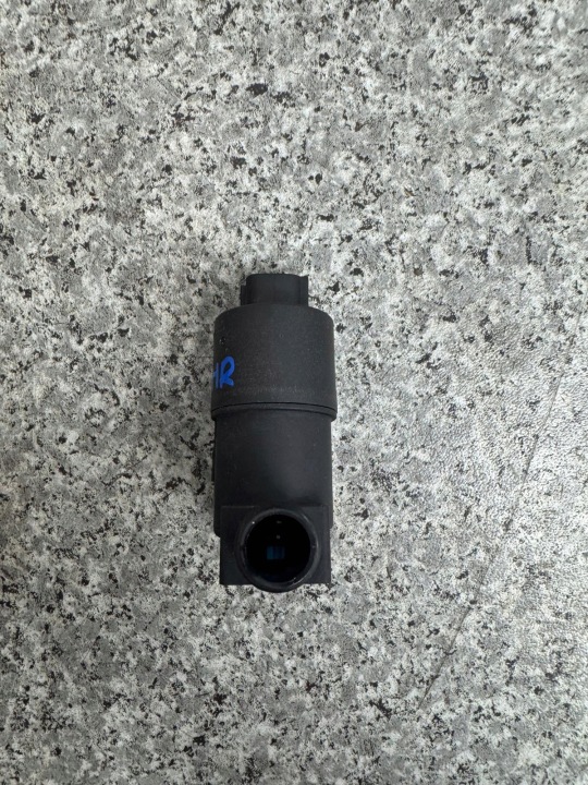 POMPE LAVE-GLACE TOYOTA C-HR CHR 2016-2022 85330 F4011