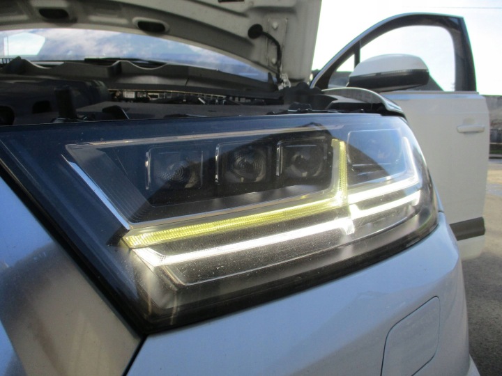 PHARE AVANT AVANT GAUCHE AUDI Q7 4M EUROPE 4M0941035