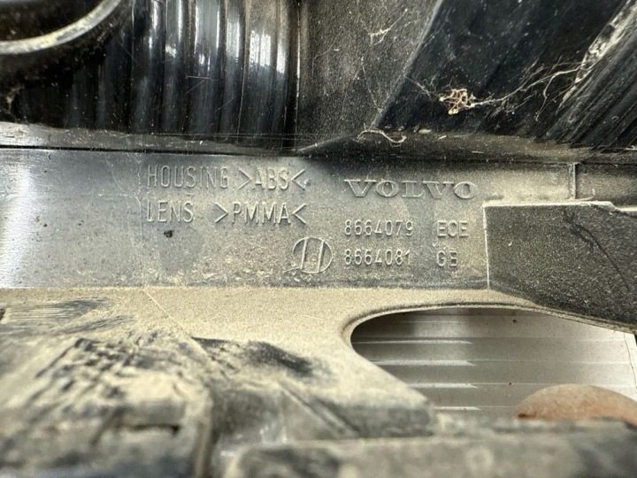 PHARE ARRIÈRE VOLVO S60 8664079 ARRIÈRE
