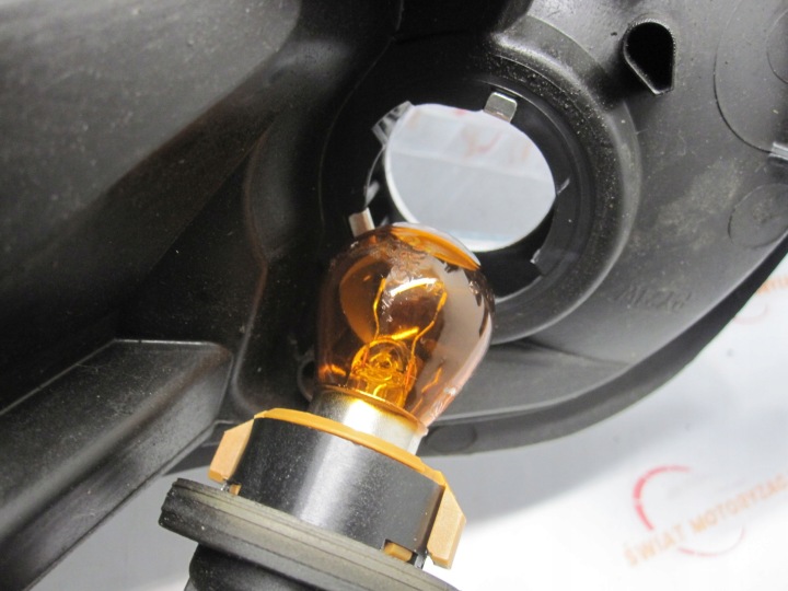 CITROEN C3 16R PHARE DROITE AVANT 1606931880 ANGLAIS