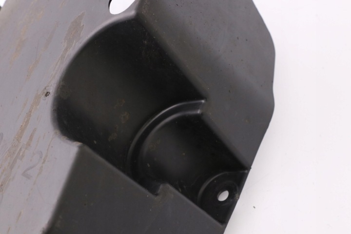 BMW F20 PROTECTION CHÂSSIS ARRIÈRE PRAWO 7241836
